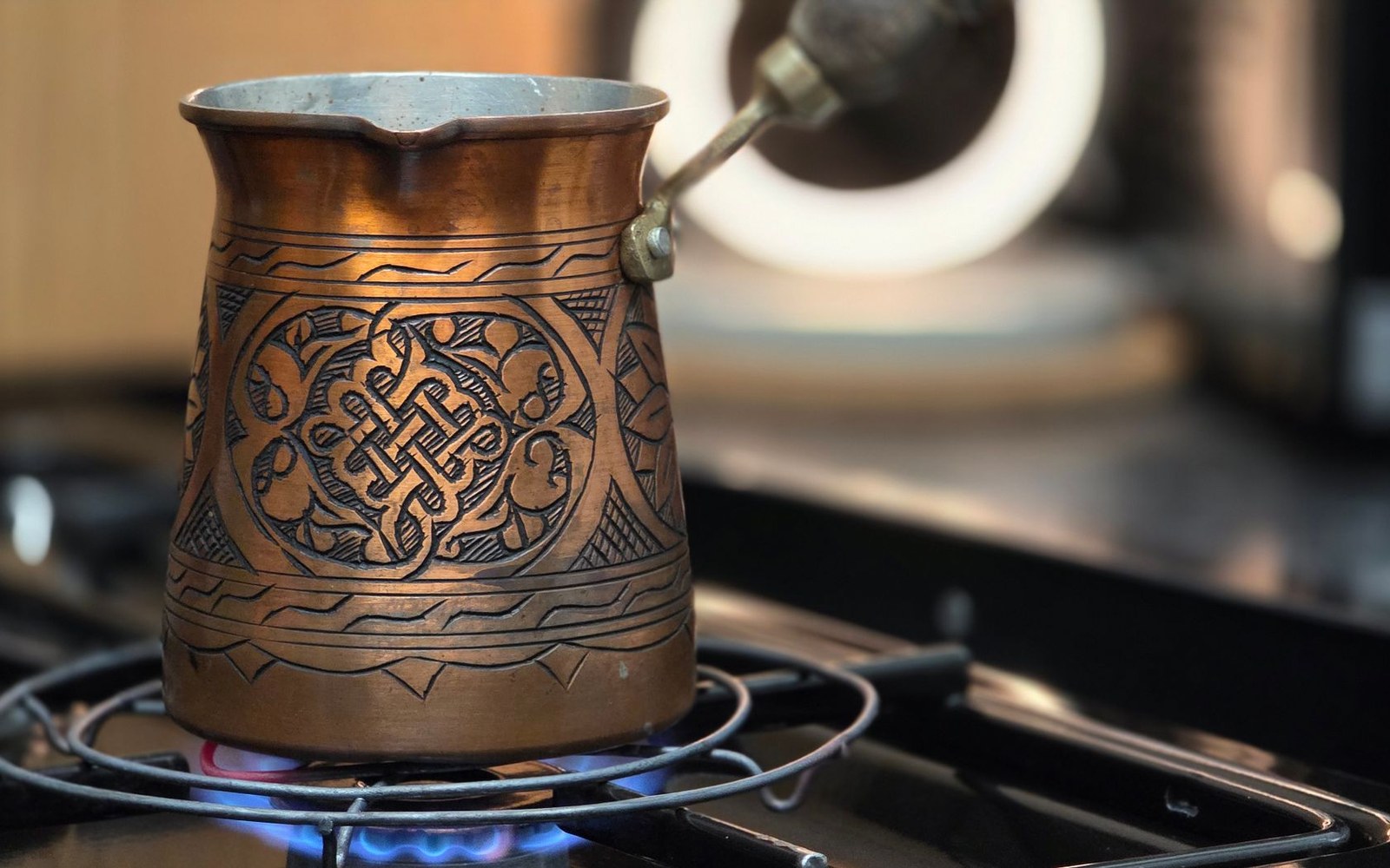 Copper: Why the Old Pans Still Win